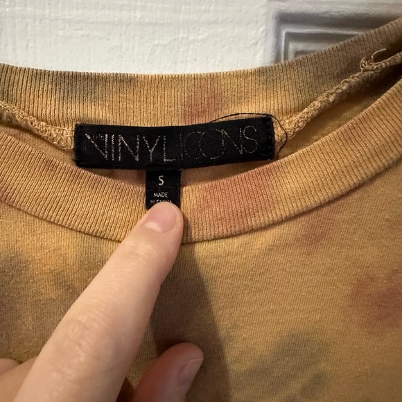 Vinyl Icons brand tie dye crop tee Size Small - Picture 3 of 3